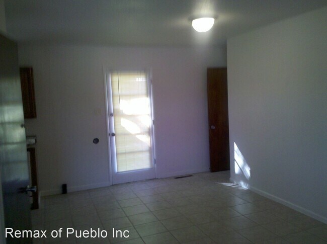 Foto del edificio - 3 br, 1.5 bath House - 2023 Ridgewood