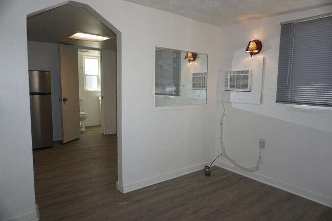 Foto del edificio - 4516 E Lester St
