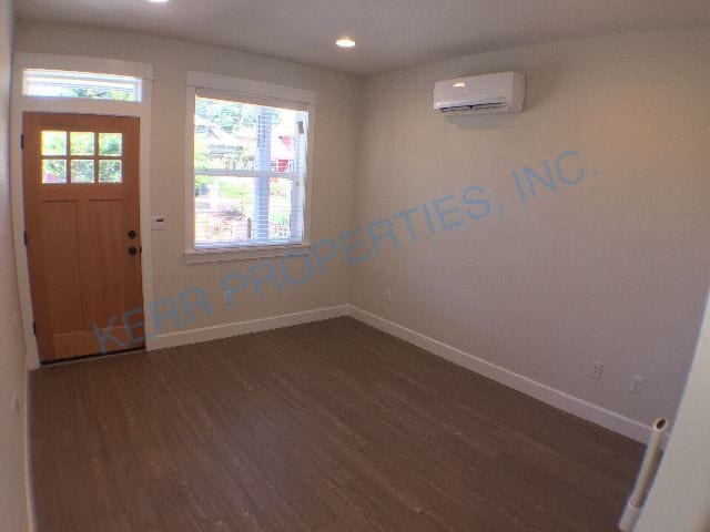 Photo - 4922 SE 65th Ave.- House