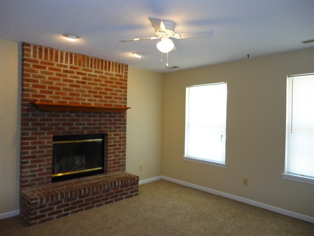 Building Photo - 5916 Doverton Dr