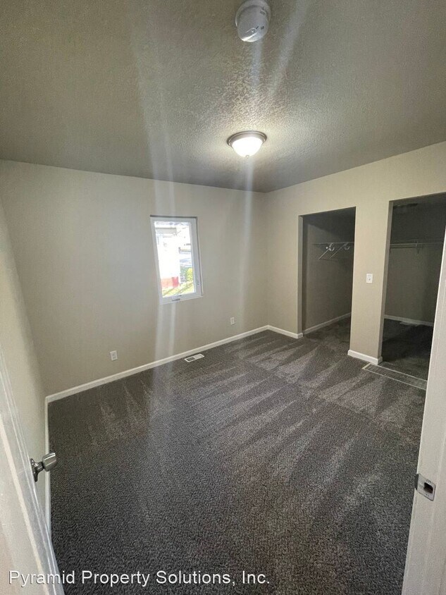 Building Photo - 2 br, 1 bath House - 2910 2nd Ave