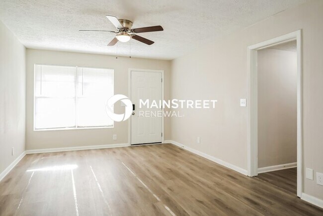 Foto del edificio - 3 Bedroom Pet-Friendly Home in JACKSONVILLE, FL with Main Street Renewal