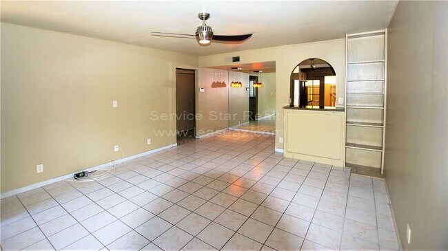 Building Photo - 8241 N Central Ave