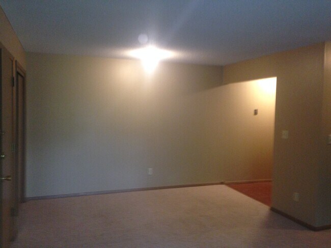 Foto del edificio - 505 E Jefferson St