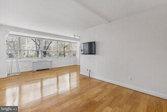 Building Photo - 1806 Rittenhouse Square