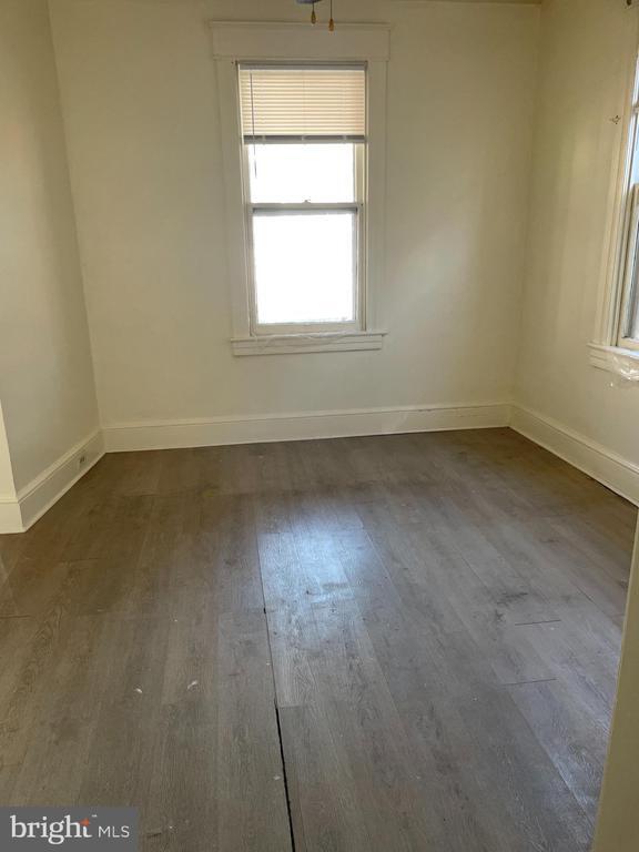 Foto del edificio - 648 N Mulberry St