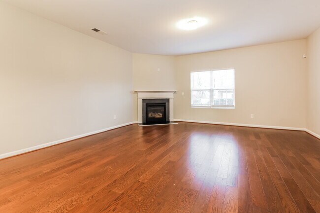 Foto del edificio - 705 Armitage Way