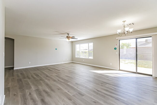 Building Photo - 4537 N 87th Ave