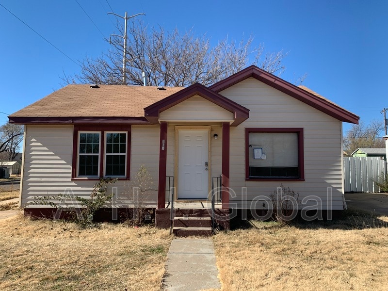 Foto principal - 810 S Philadelphia St