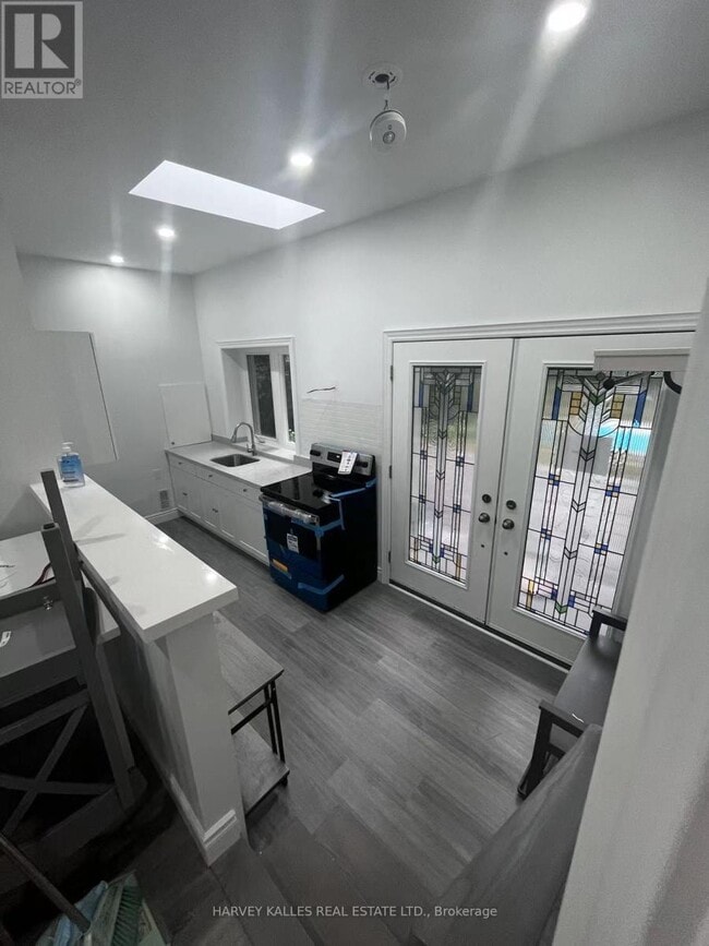 Photo du bâtiment - 59 Hemingway Crescent