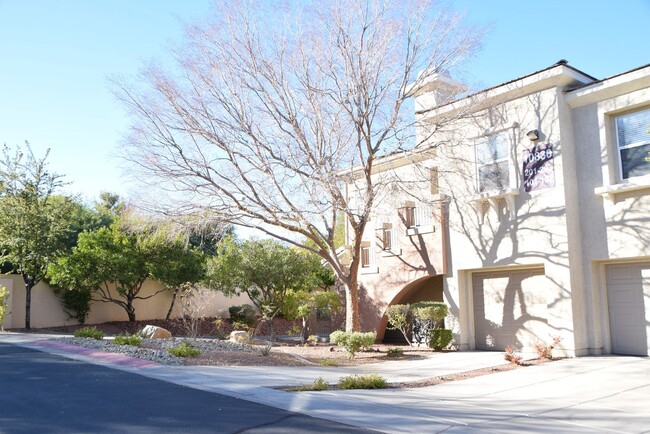 Foto del edificio - SUMMERLIN - AMBER RIDGE CONDO