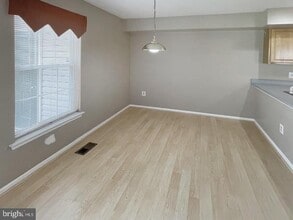 Building Photo - 310 Deer Run Ct