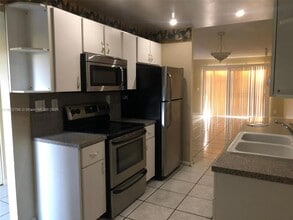 Building Photo - 8450 Lagos De Campo Blvd