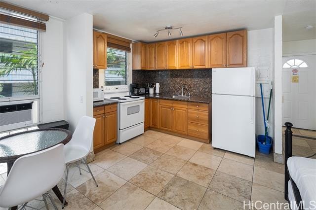 Building Photo - 240 Lili?uokalani Ave