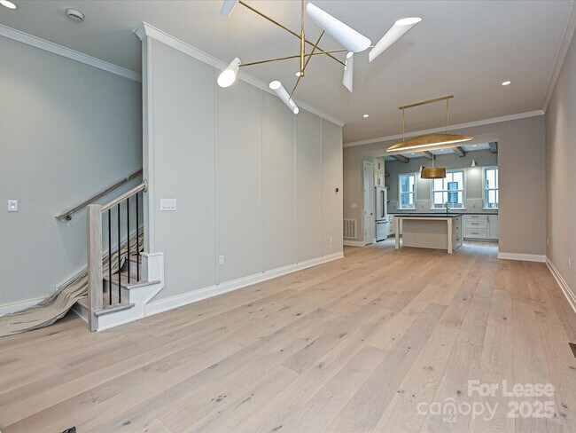 Foto del edificio - 4121 Selwyn Walk Ct