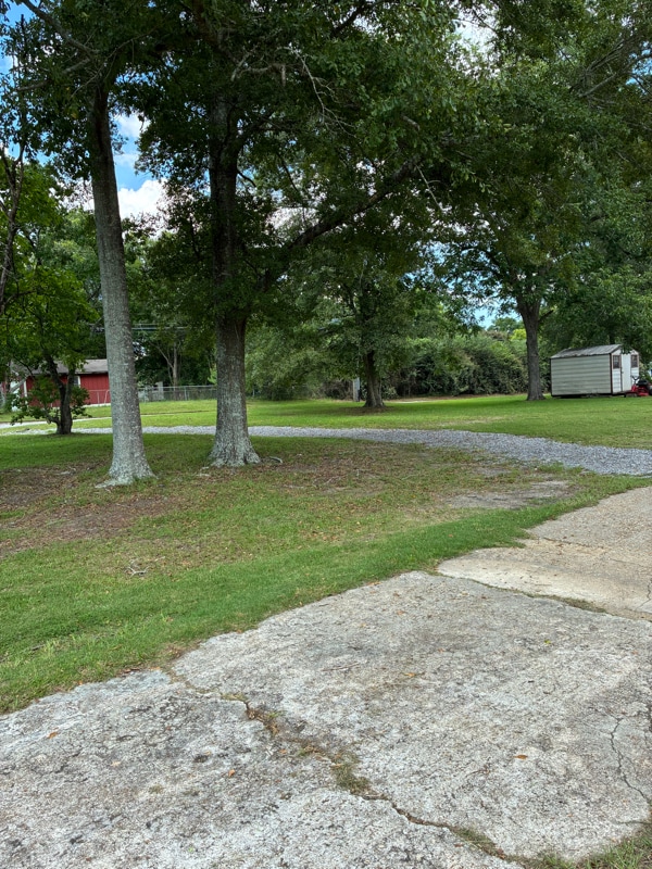 Foto del edificio - 2131 E Cottonwood Rd