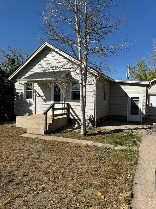 Foto del edificio - 2114 E 11th St