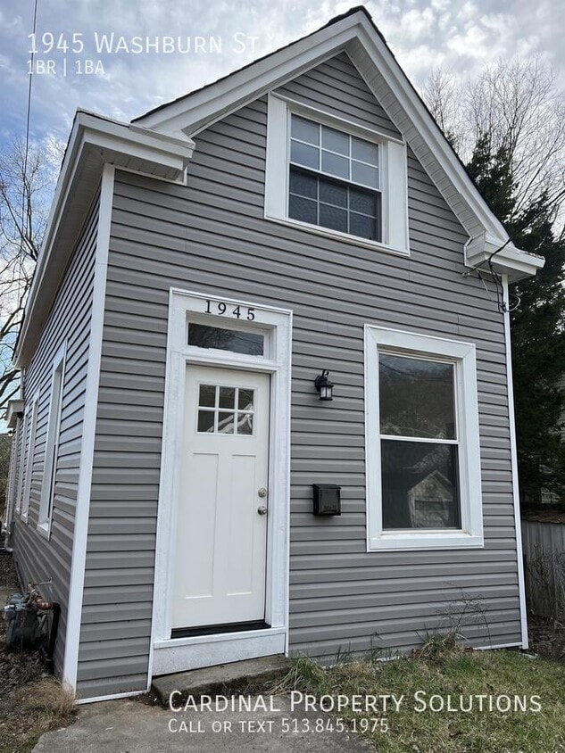 Primary Photo - LEASES PENDING | 1 Bed 1 Bath Renovated si...