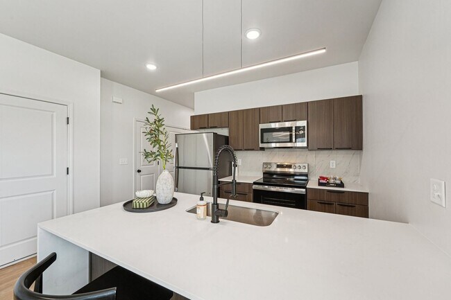 Interior Photo - Glenhaven