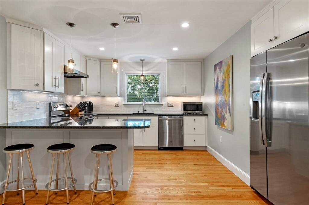 Foto principal - 66 Prospect St