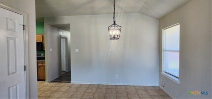 Building Photo - 5124 Daybreak Dr