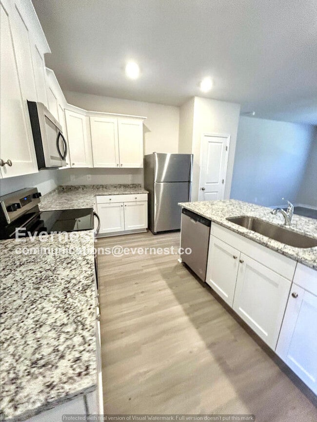 Building Photo - 2106 Willow Gln Dr