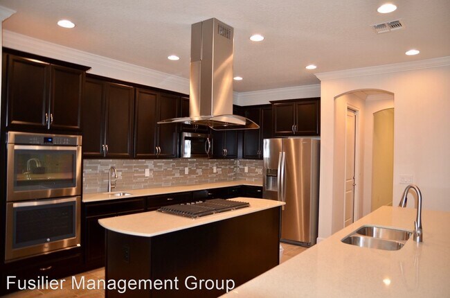 Foto del edificio - 6 br, 5.5 bath House - 5205 Waterside Vist...