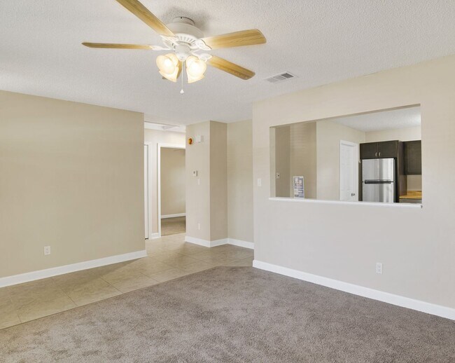 Foto del edificio - Beautifully Renovated Duplex with Private ...