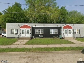 Building Photo - 401 N Dewey St