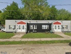 Building Photo - 401 N Dewey St