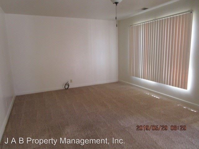 Building Photo - 2 br, 1 bath House - 431 E. DOWNS ST. - 431