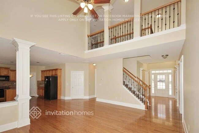 Building Photo - 1458 Sparkling Cove Dr