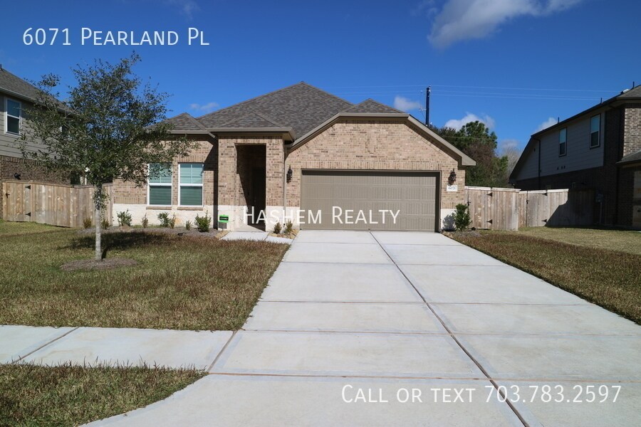 New Pearland Single Story House Rental in Pearland, TX