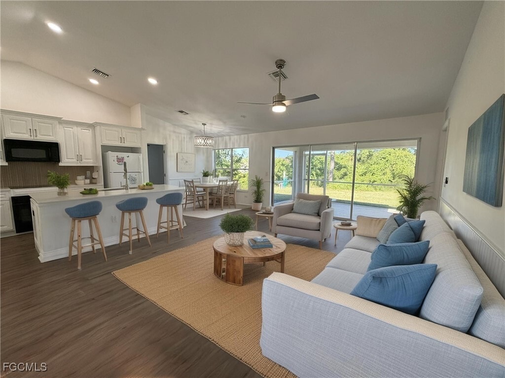 Foto principal - 3010 71st St W