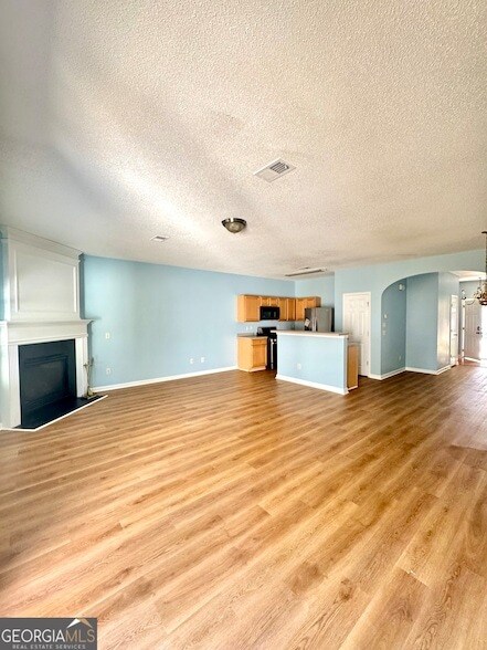 Foto del edificio - 3871 Pleasant Oaks Dr