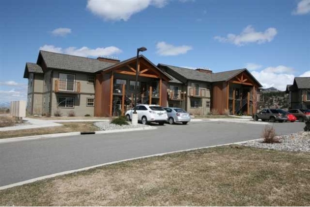 Foto principal - Saddleview Apartment Homes
