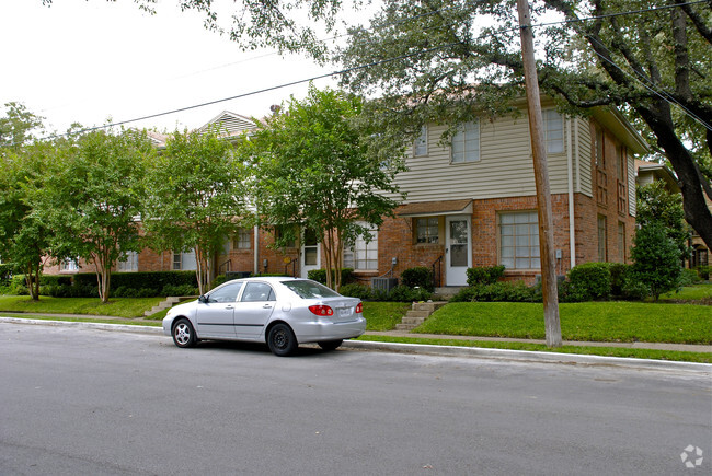 Building Photo - 4150 Hawthorne Ave