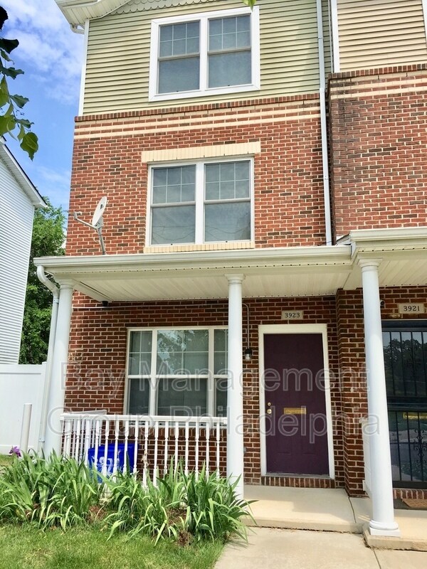Foto principal - 3923 Aspen St