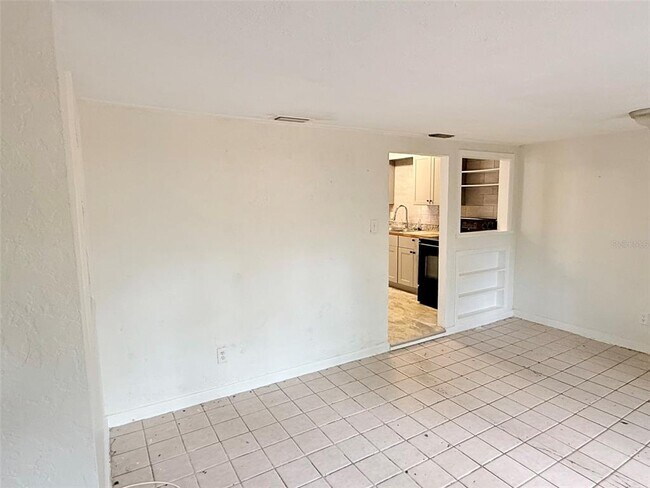 Foto del edificio - 776 27th Ave N
