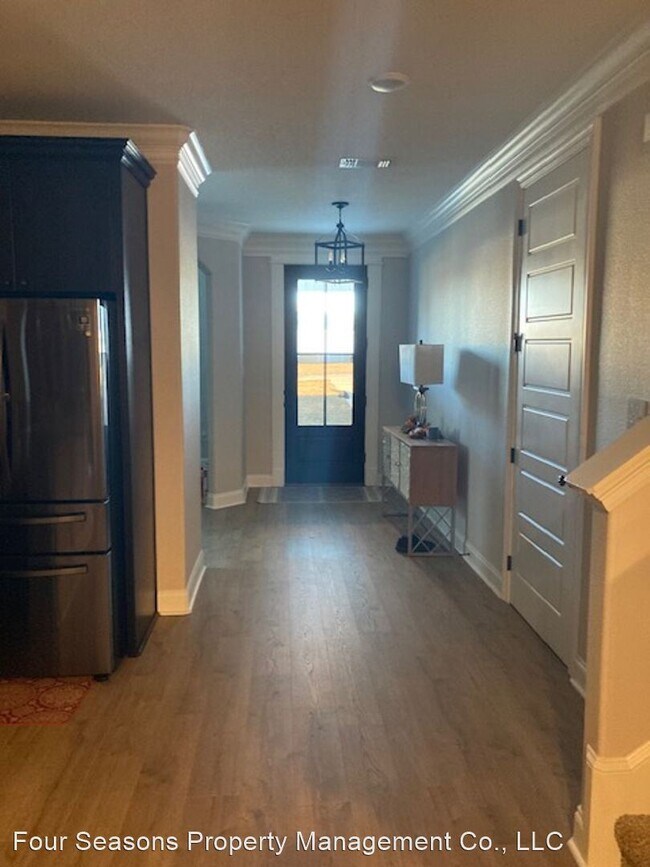 Foto del edificio - 3 br, 2.5 bath House - 10624 Wren Grove