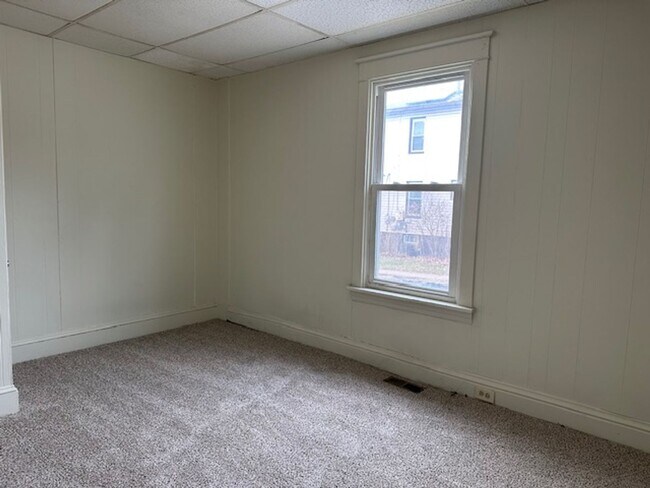 Foto del edificio - 2701 Derry St