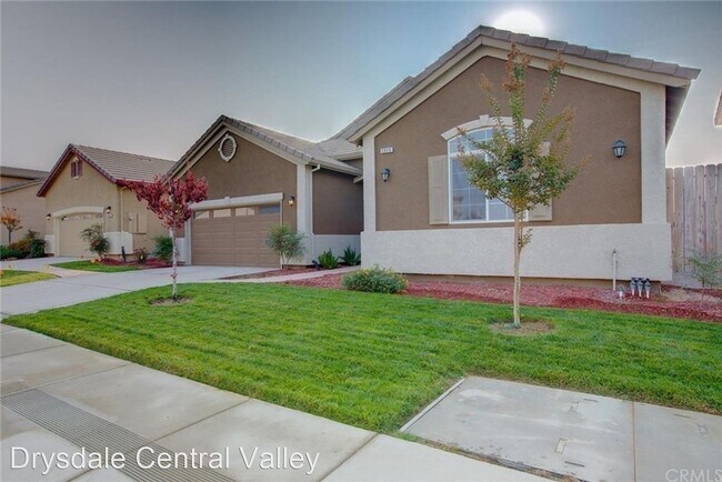 Building Photo - 3 br, 2 bath House - 2036 Piro Dr.