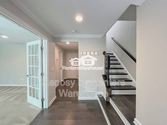 Building Photo - 521 Charles Porteus Ln