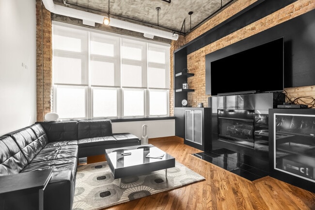 Foto del edificio - 1830 Ridge Ave