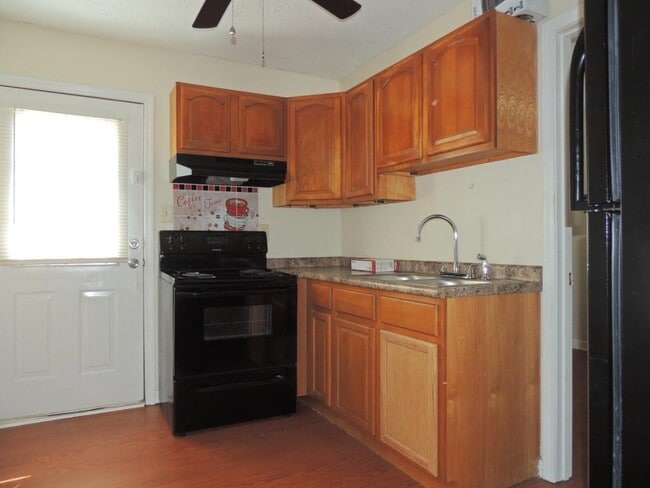 Foto del edificio - 2884 Blue Ridge Dr
