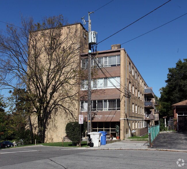 Photo principale - 18 & 20 Skipton Crt