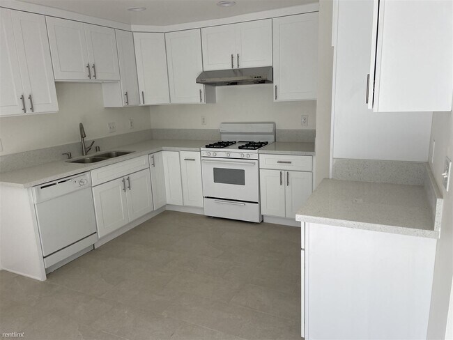 Foto del edificio - 3 br, 2 bath 4plex - 8072 Constantine Drive A