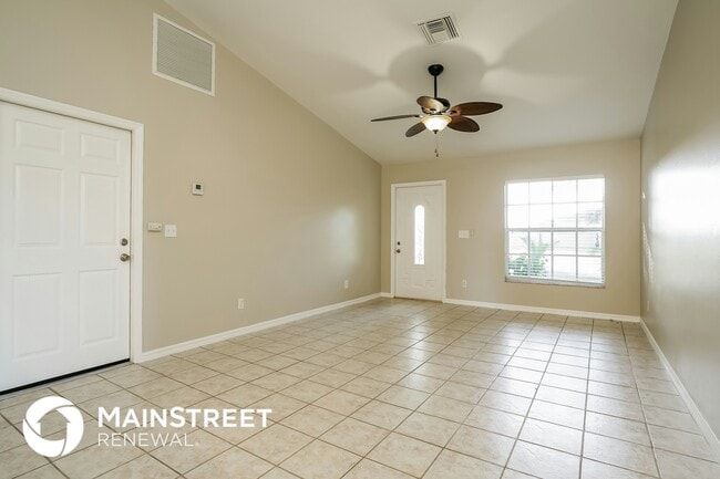 Building Photo - 2619 NW 11th St