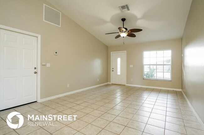 Foto del edificio - 2619 NW 11th St