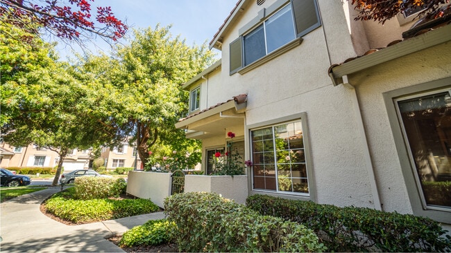 Building Photo - 1171 Tea Rose Cir